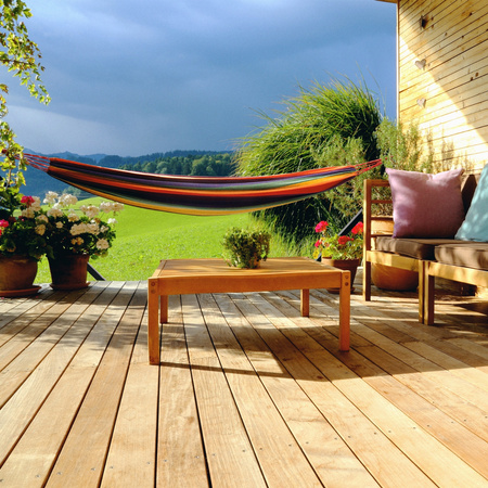2-person red hammock with a frame (load capacity 200kg)